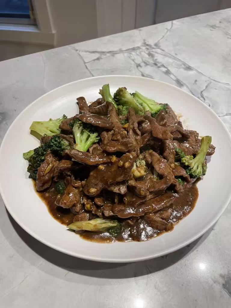 Black Pepper Beef Stir-Fry